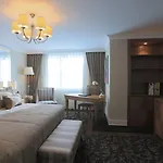 Latanya Hotel