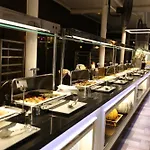 Hotel Latanya