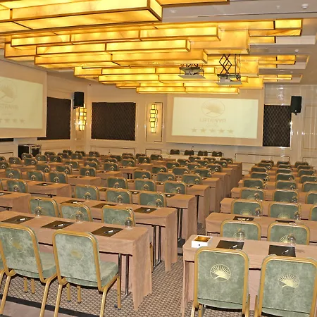 Szálloda Latanya 5*