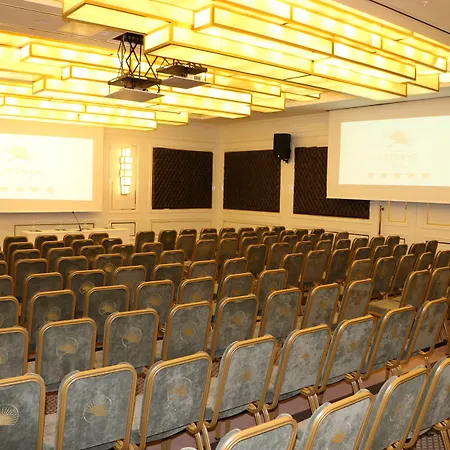 Szálloda Latanya 5*