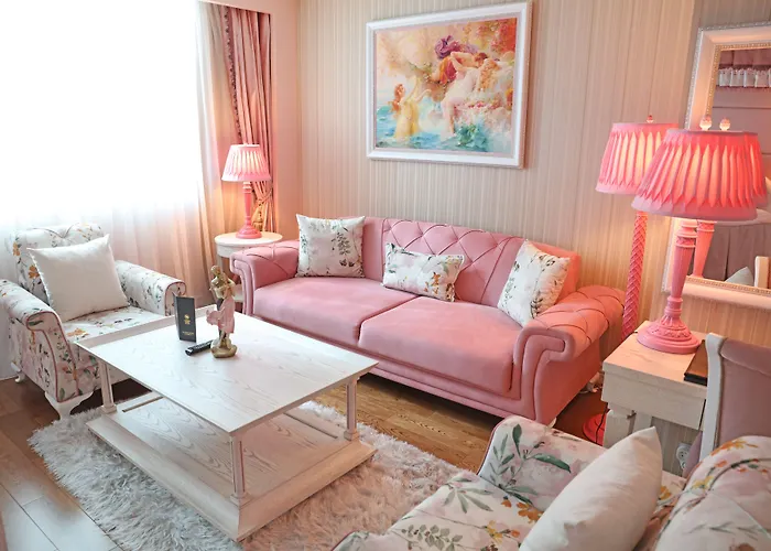 لاتانيا أنقرة